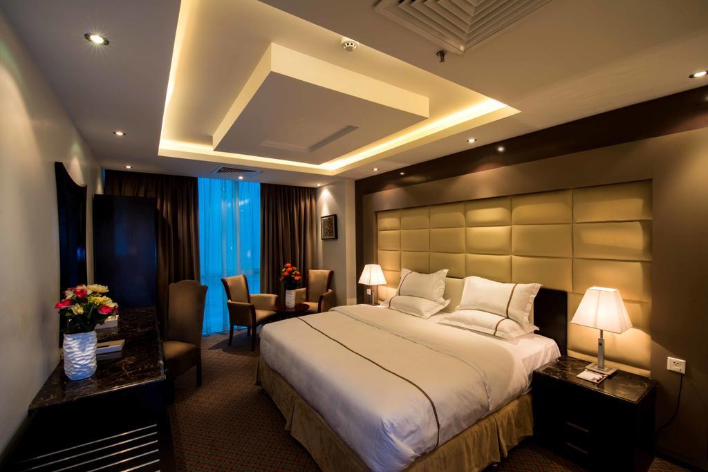 Al Yamama Palace Hotel Suites Riyadh Phòng bức ảnh