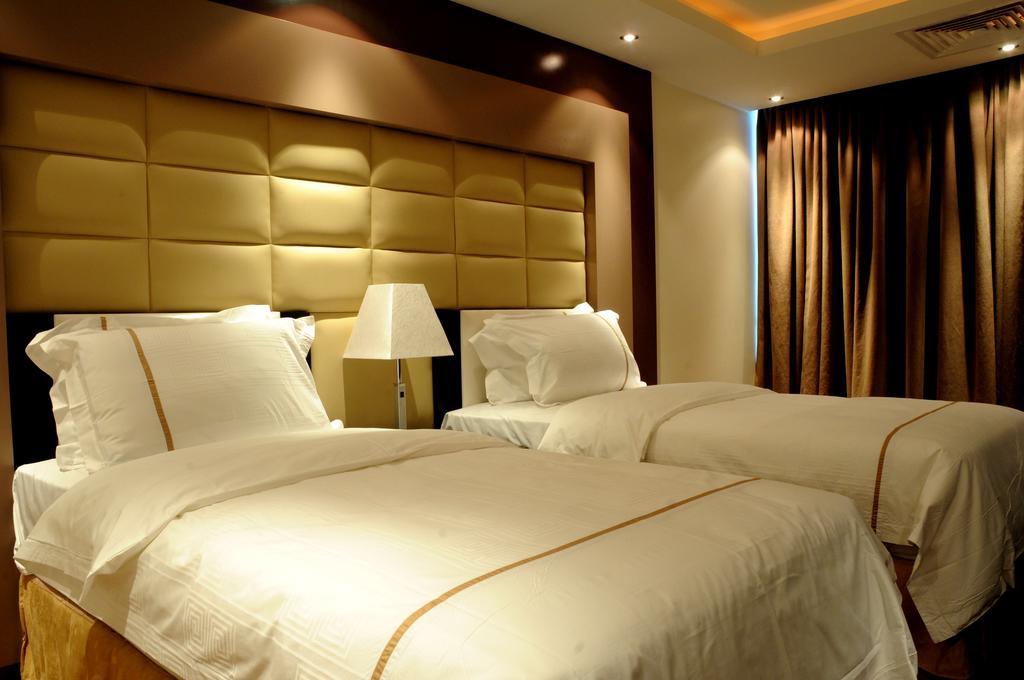 Al Yamama Palace Hotel Suites Riyadh Phòng bức ảnh